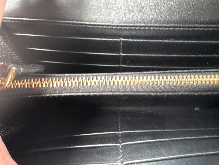 ブルガリ ブルガリブルガリ （高級時計）の商品画像 - 査定依頼日：2025年4月6日 - 最高査定価格：15,000円