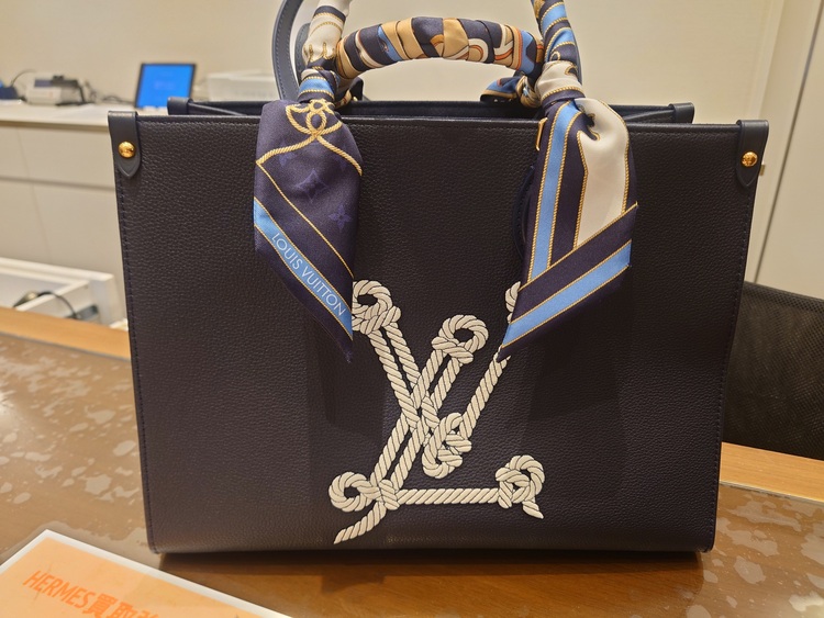 ルイヴィトン ルイヴィトン(その他) （ブランドバッグ）の商品画像 - 査定依頼日：2025年10月19日 - 最高査定価格：350,000円