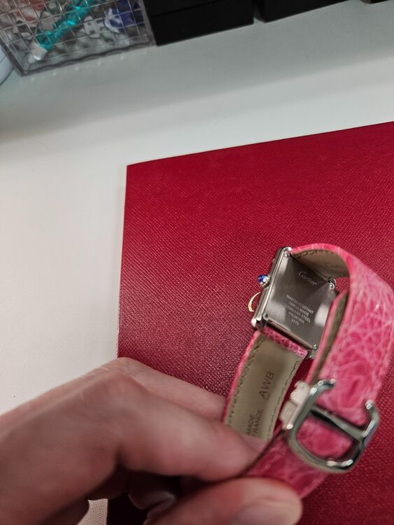 カルティエ タンク （高級時計）の商品画像 - 査定依頼日：2025年6月14日 - 最高査定価格：280,000円