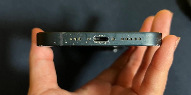 iPhone14（スマホ）の商品画像 - 査定依頼日：2026年3月16日 - 最高査定価格：43,000円