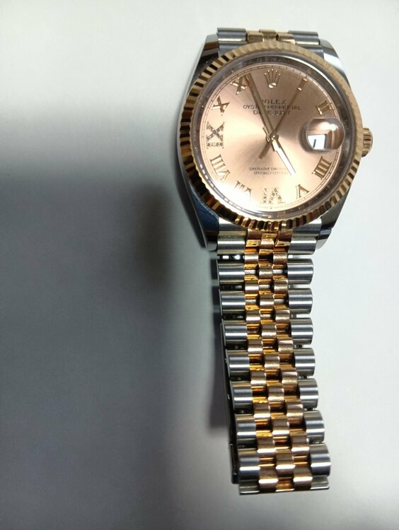 ロレックス デイトジャスト （高級時計）の商品画像 - 査定依頼日：2026年3月3日 - 最高査定価格：2,300,000円