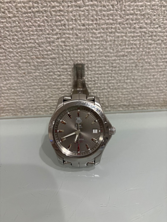 タグホイヤー リンク TIGER WOODS WJF2113 XL807（高級時計）の商品画像 - 査定依頼日：2025年10月11日 - 最高査定価格：55,000円