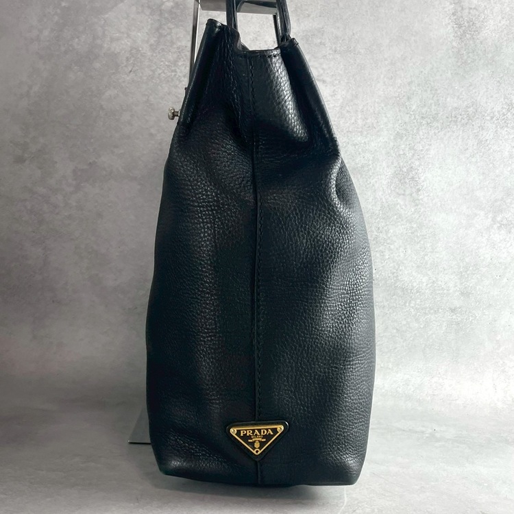 PRADA（ブランドバッグ）の商品画像 - 査定依頼日：2026年1月15日 - 最高査定価格：52,000円
