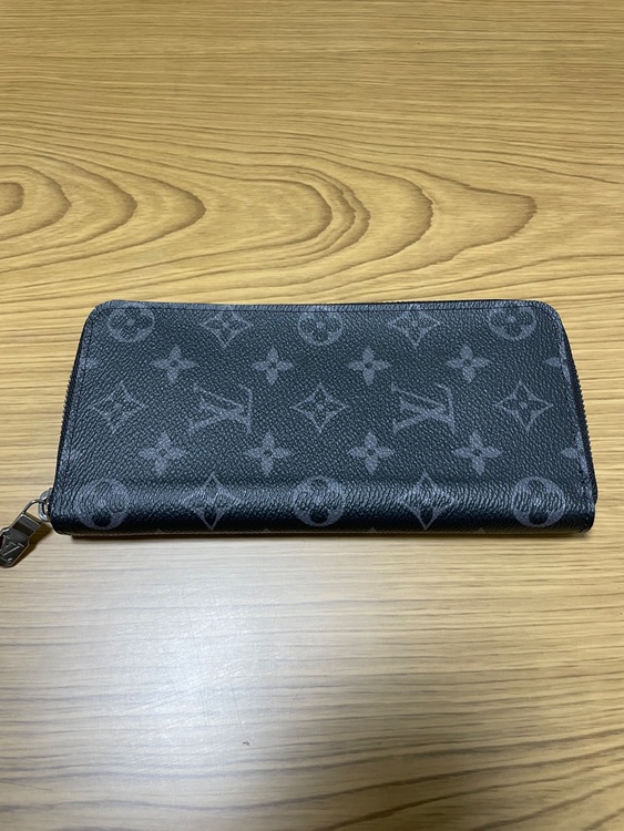 ジッピーウォレット ヴェルティカル モノグラム エクリプス（ブランド財布・小物）の商品画像 - 査定依頼日：2025年8月14日 - 最高査定価格：45,000円