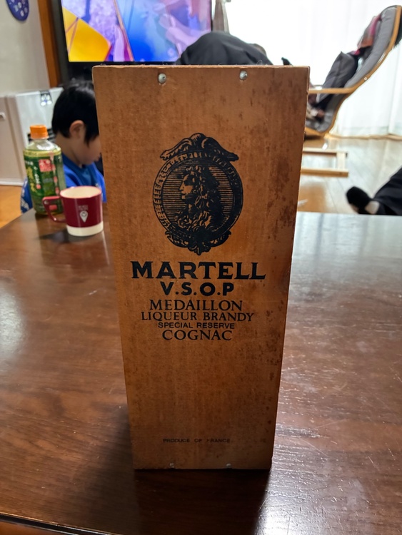 MATELL v.s.o.p medailln（お酒）の商品画像 - 査定依頼日：2026年1月9日 - 最高査定価格：7,000円