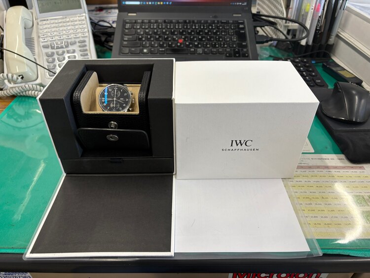 IWC ポルトギーゼ IW37160（高級時計）の商品画像 - 査定依頼日：2025年5月7日 - 最高査定価格：735,000円