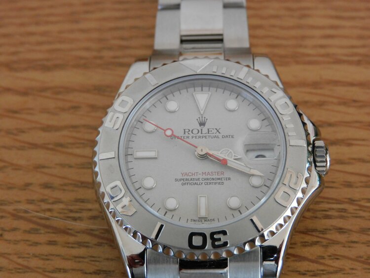 M168622（高級時計）の商品画像 - 査定依頼日：2025年12月8日 - 最高査定価格：2,050,000円