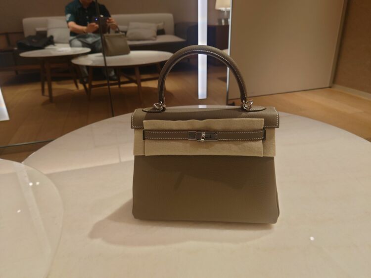 エルメス ケリー （ブランドバッグ）の商品画像 - 査定依頼日：2025年8月17日 - 最高査定価格：3,180,000円