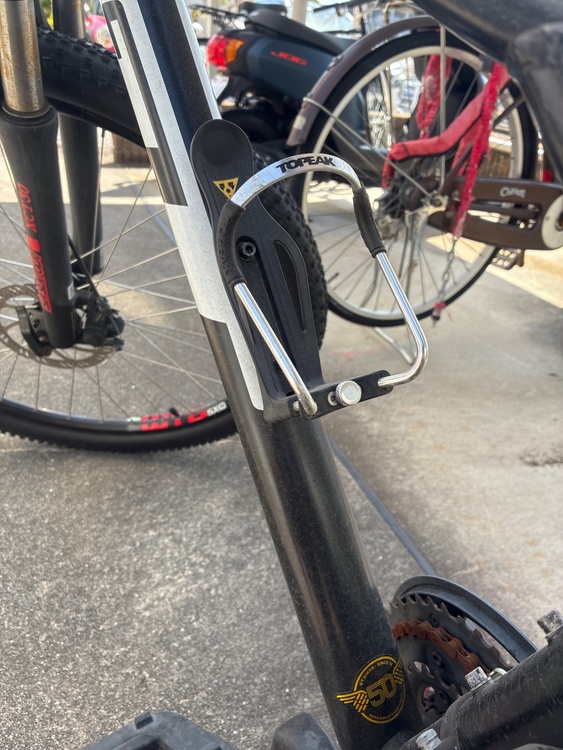 GT アグレッサー コンプ ブラック（自転車）の商品画像 - 査定依頼日：2026年5月24日 - 最高査定価格：15,000円