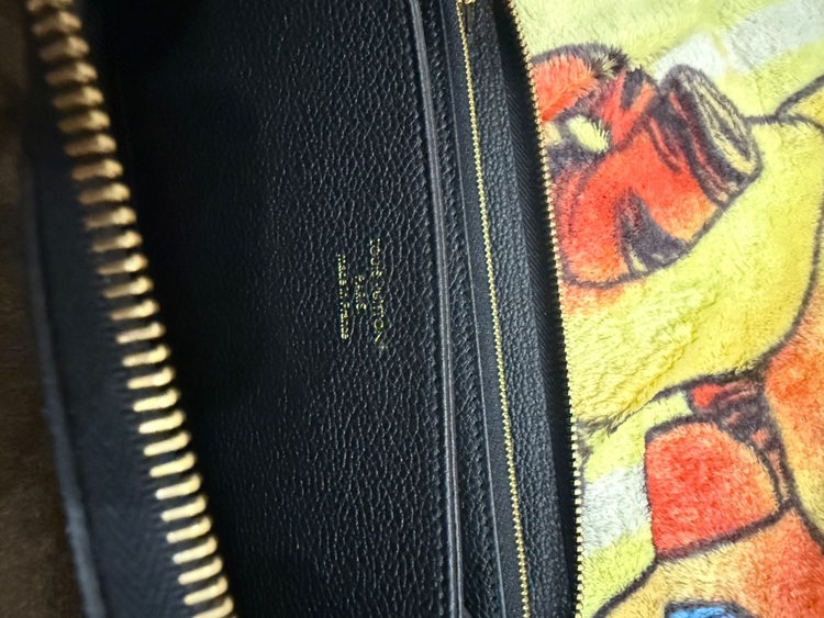 ◆ルイ・ヴィトン　ジッピー・ウォレット　M80481（ブランド財布・小物）の商品画像 - 査定依頼日：2025年6月23日 - 最高査定価格：38,000円