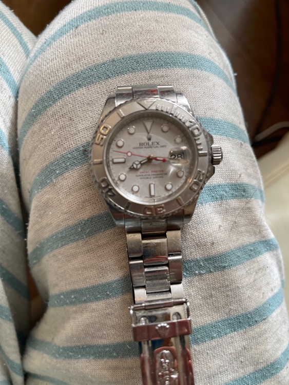 ロレックス ヨットマスター （高級時計）の商品画像 - 査定依頼日：2026年4月6日 - 最高査定価格：1,600,000円