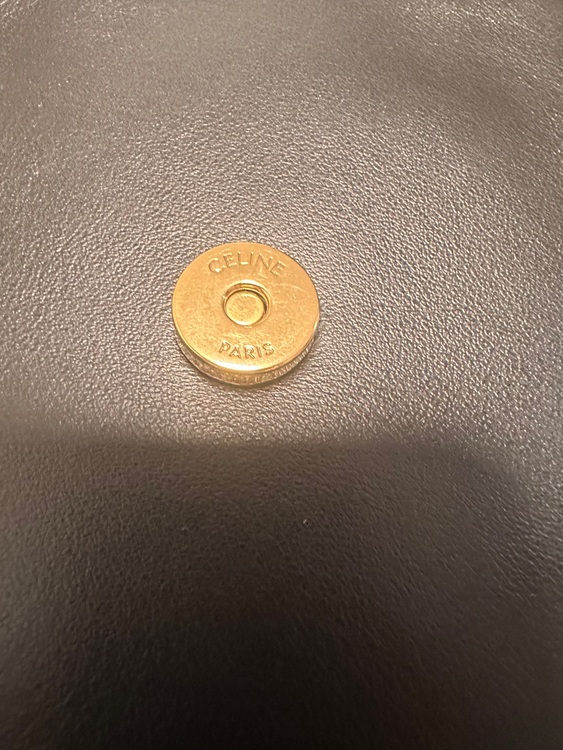 セリーヌ  （ブランドバッグ）の商品画像 - 査定依頼日：2025年8月12日 - 最高査定価格：200,000円