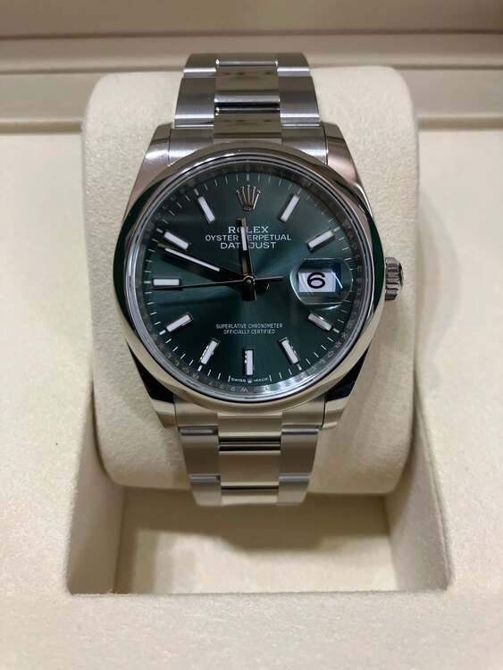 ロレックス デイトジャスト 12620（高級時計）の商品画像 - 査定依頼日：2025年4月6日 - 最高査定価格：1,450,000円