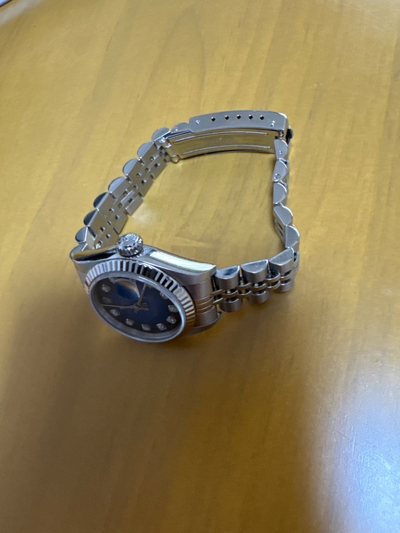 69174（高級時計）の商品画像 - 査定依頼日：2026年2月15日 - 最高査定価格：900,000円