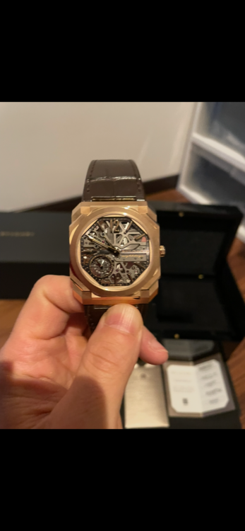 オクト フィニッシモ スケルトン エイトデイズ（高級時計）の商品画像 - 査定依頼日：2026年2月28日 - 最高査定価格：2,700,000円