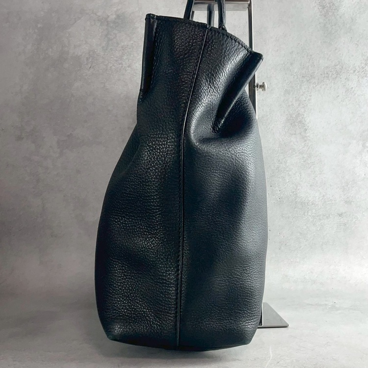 PRADA（ブランドバッグ）の商品画像 - 査定依頼日：2026年1月15日 - 最高査定価格：52,000円