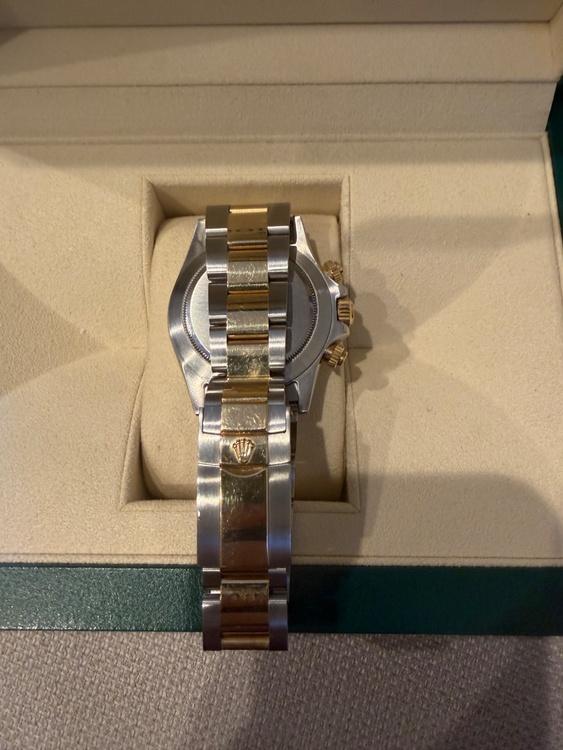 ロレックス　コスモグラフデイトナ（高級時計）の商品画像 - 査定依頼日：2026年2月3日 - 最高査定価格：2,900,000円