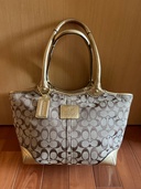 12369 BKHGD（ブランドバッグ）の商品画像 - 査定依頼日：2026年8月13日 - 最高査定価格：3,000円