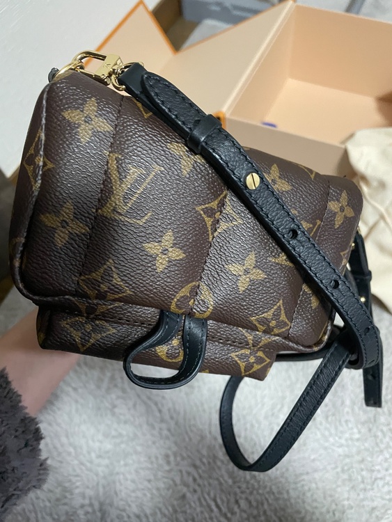 M44873（ブランドバッグ）の商品画像 - 査定依頼日：2026年3月30日 - 最高査定価格：210,000円