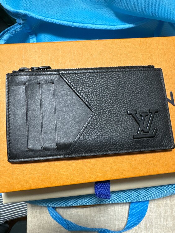 コインカード・ホルダーM82068（ブランド財布・小物）の商品画像 - 査定依頼日：2025年1月14日 - 最高査定価格：25,000円