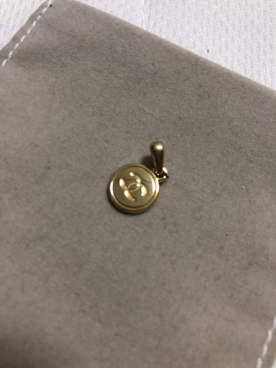 CHANELノベルティー？（金・貴金属）の商品画像 - 査定依頼日：2025年12月18日 - 最高査定価格：100,000円