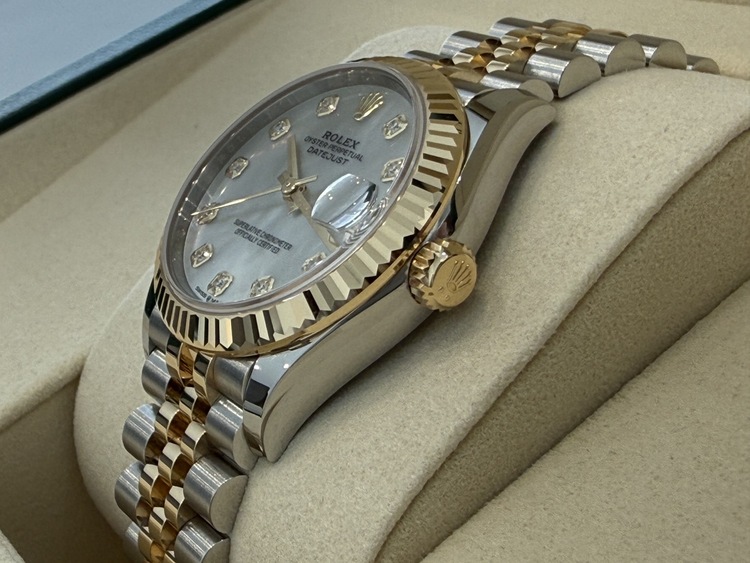 デイトジャスト（高級時計）の商品画像 - 査定依頼日：2026年4月5日 - 最高査定価格：3,330,000円
