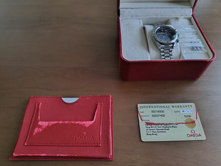 オメガ スピードマスター 3521.80.0（高級時計）の商品画像 - 査定依頼日：2025年10月2日 - 最高査定価格：260,000円