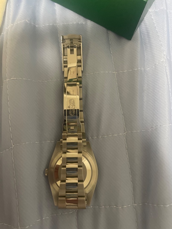 ロレックス デイトジャスト 126300（高級時計）の商品画像 - 査定依頼日：2025年10月8日 - 最高査定価格：1,200,000円