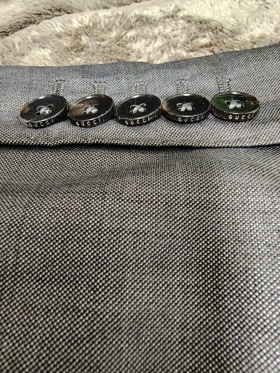 24K2FI（古着・ファッション）の商品画像 - 査定依頼日：2026年2月10日 - 最高査定価格：100,000円