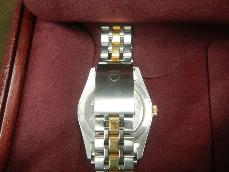 チューダー その他 74033（高級時計）の商品画像 - 査定依頼日：2025年3月12日 - 最高査定価格：180,000円