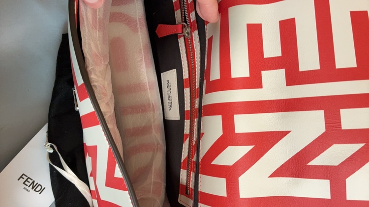 フェンディ  （ブランドバッグ）の商品画像 - 査定依頼日：2025年12月23日 - 最高査定価格：90,000円