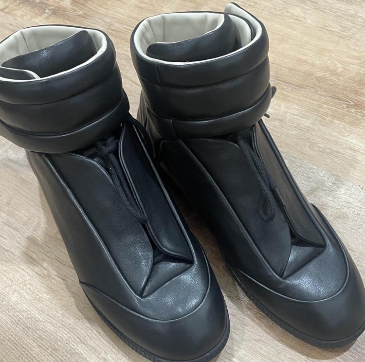 Maison Margiela/Future High（古着・ファッション）の商品画像 - 査定依頼日：2026年3月25日 - 最高査定価格：10,000円