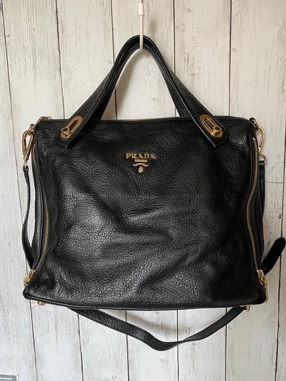 プラダ  （ブランドバッグ）の商品画像 - 査定依頼日：2026年1月18日 - 最高査定価格：50,000円