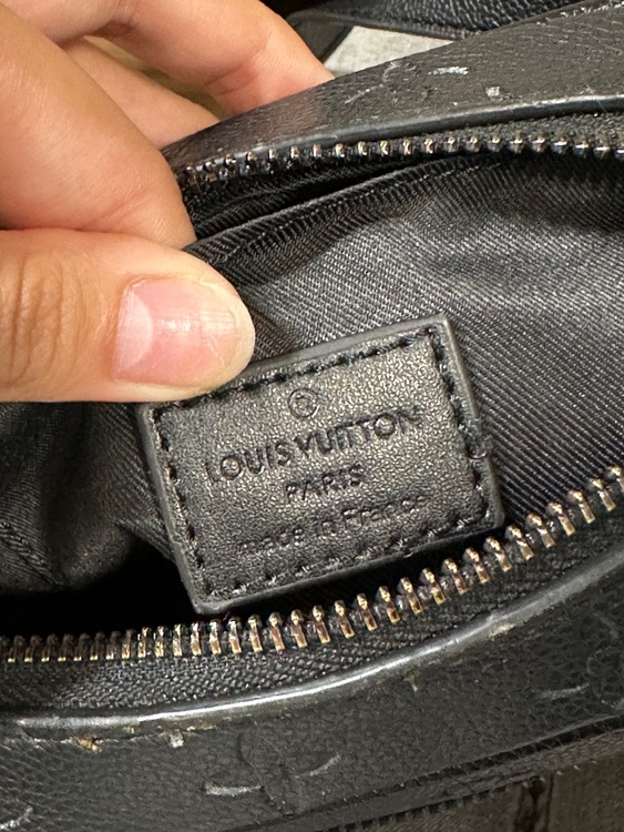 louis vuitton ルイヴィトン ミニソフトトランク バッグ 正規品 本（ブランドバッグ）の商品画像 - 査定依頼日：2025年9月18日 - 最高査定価格：200,000円