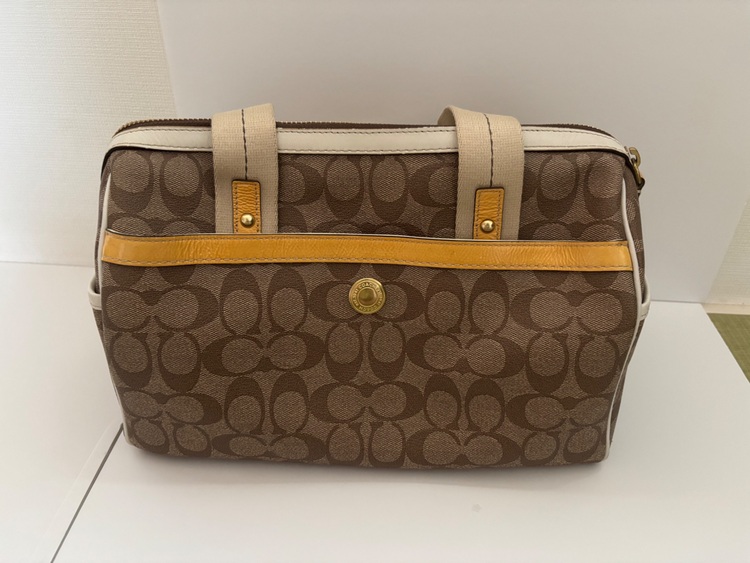 コーチ COACH F11353（ブランドバッグ）の商品画像 - 査定依頼日：2025年8月30日 - 最高査定価格：500円