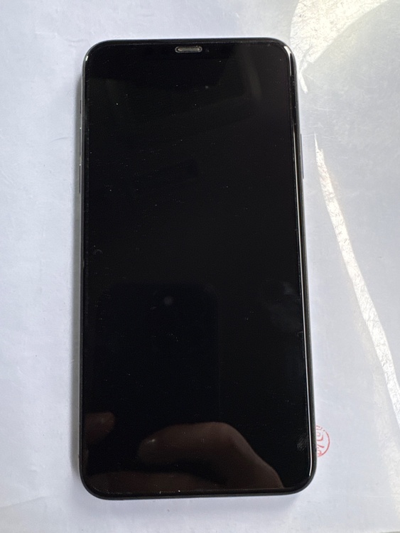 iPhone11 Pro Max 256GB docomo（スマホ）の商品画像 - 査定依頼日：2026年4月16日 - 最高査定価格：29,000円