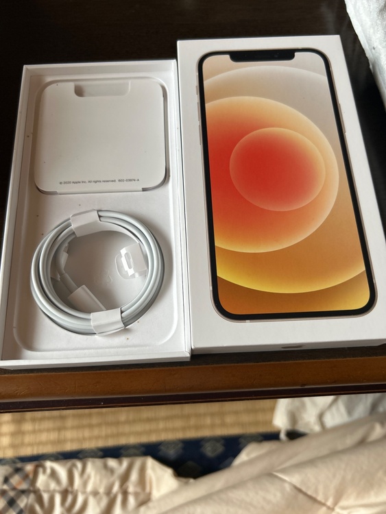 iPhone 12 64GB SIMフリー（スマホ）の商品画像 - 査定依頼日：2026年2月7日 - 最高査定価格：24,000円