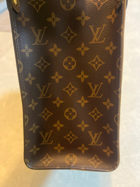 ルイヴィトン モノグラム （ブランドバッグ）の商品画像 - 査定依頼日：2025年4月24日 - 最高査定価格：260,000円