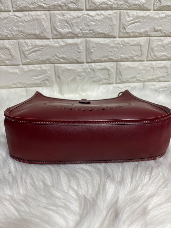 エルメス エブリン1ＰＭ ボックスカーフ ルージュアッシュ □D刻印（ブランドバッグ）の商品画像 - 査定依頼日：2025年11月21日