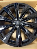 新型クラウンスポーツ　純正ホイール（カー用品）の商品画像 - 査定依頼日：2024年12月13日 - 最高査定価格：50,000円