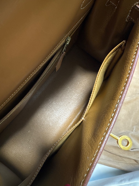 エルメス ケリー （ブランドバッグ）の商品画像 - 査定依頼日：2025年11月21日 - 最高査定価格：1,500,000円