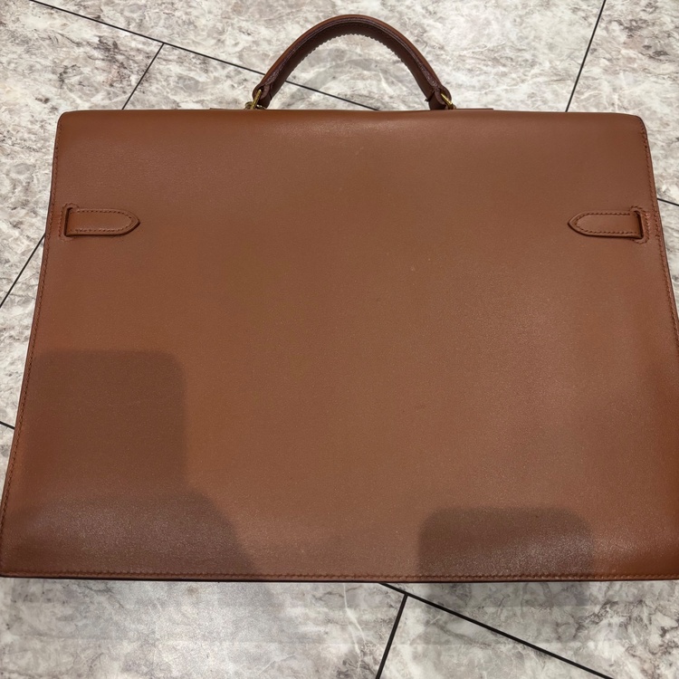 デペッシュ 38（ブランドバッグ）の商品画像 - 査定依頼日：2025年12月13日 - 最高査定価格：140,000円