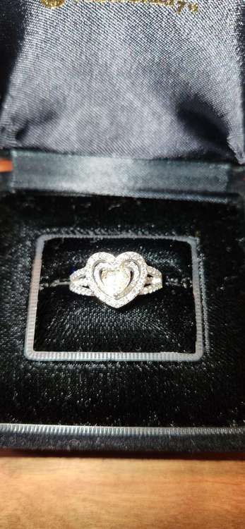 指輪（宝石）の商品画像 - 査定依頼日：2023年4月6日 - 最高査定価格：50,000円