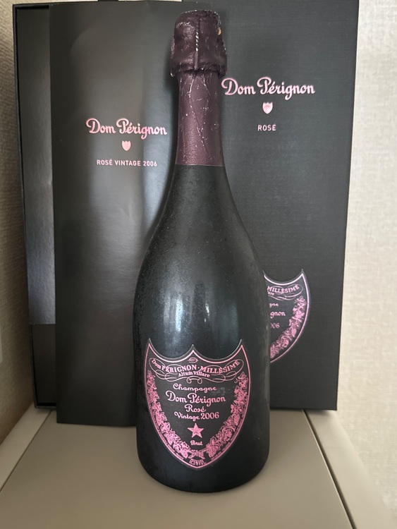 シャンパン ドン・ペリニヨン （お酒）の商品画像 - 査定依頼日：2025年7月16日 - 最高査定価格：31,000円