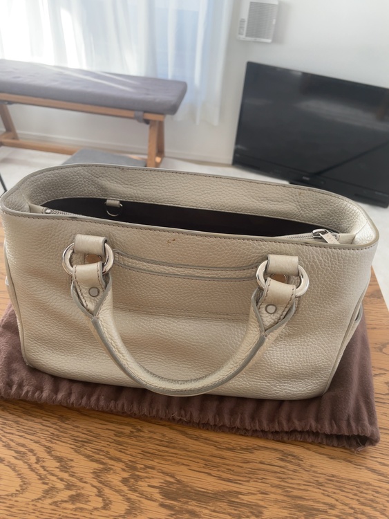 バック（ブランドバッグ）の商品画像 - 査定依頼日：2025年12月5日 - 最高査定価格：30,000円