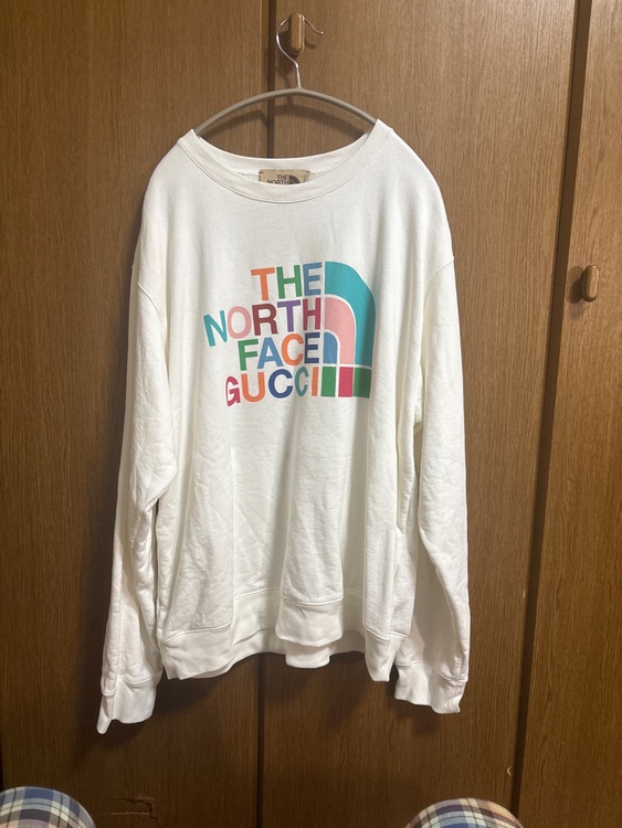 GUCCI ザノースフェイス（古着・ファッション）の商品画像 - 査定依頼日：2025年11月9日 - 最高査定価格：10,000円