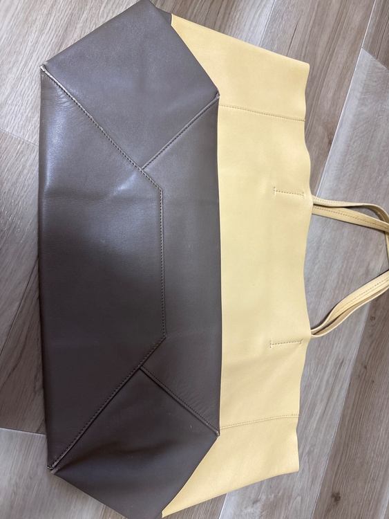 セリーヌ（ブランドバッグ）の商品画像 - 査定依頼日：2026年9月22日 - 最高査定価格：25,000円