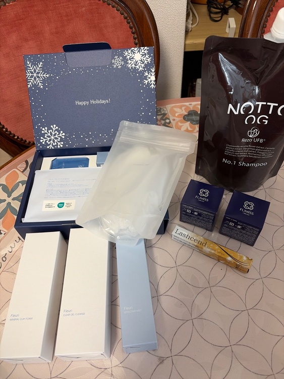 Fleuriセット・FUMISS・NOTTOオーガニック（コスメ・美容・健康器具）の商品画像 - 査定依頼日：2026年2月5日 - 最高査定価格：5,900円