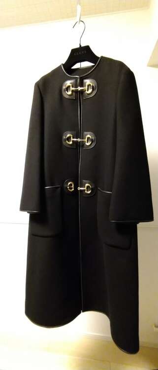 GUCCI グッチ 594821 Z8AH6 ウールホースビット コート（古着・ファッション）の商品画像 - 査定依頼日：2024年12月6日 - 最高査定価格：20,000円