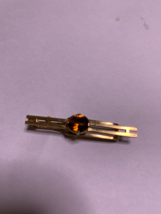 石付きネクタイピン（金・貴金属）の商品画像 - 査定依頼日：2022年4月6日 - 最高査定価格：20,000円